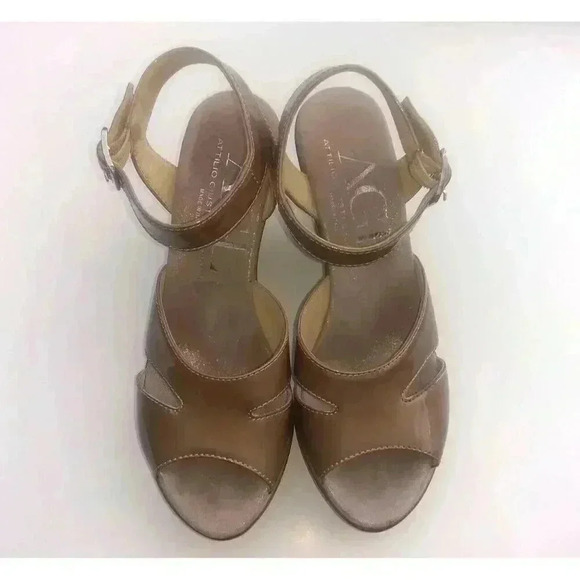AGL Women's Taupe Patent Leather Platform Wedge Sandal Sz 38 - Picture 1 of 11